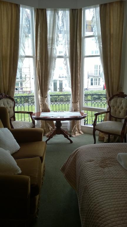ברייטון Alston House Hotel חדר תמונה